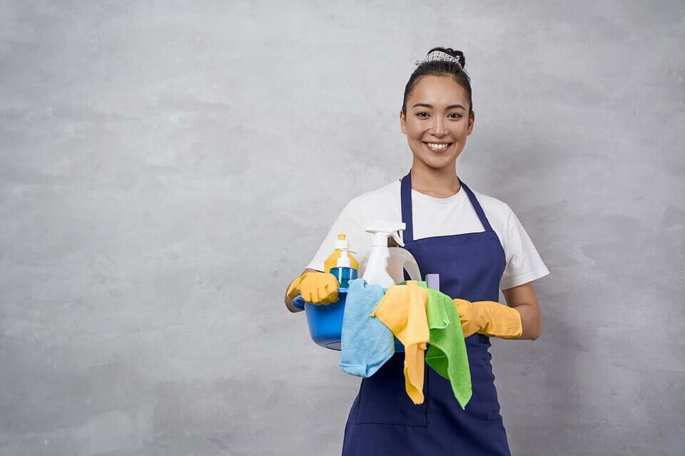 housekeepers-vs-house-cleaners-in-arvada