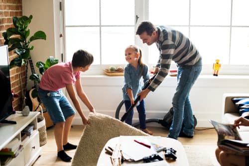 What is a good home cleaning schedule